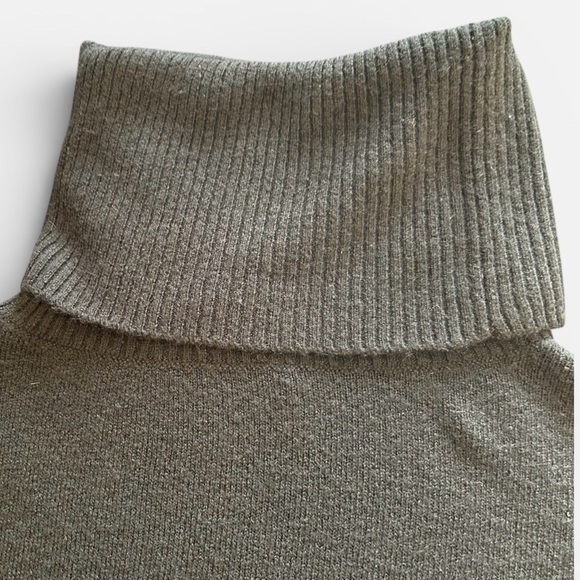 H&M Women's Medium Black Wool Blend Oversized Turtleneck Sweater 90s Minimalist - Picture 6 of 11